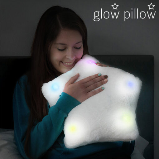 Glow Pillow Stjernepude med LED
